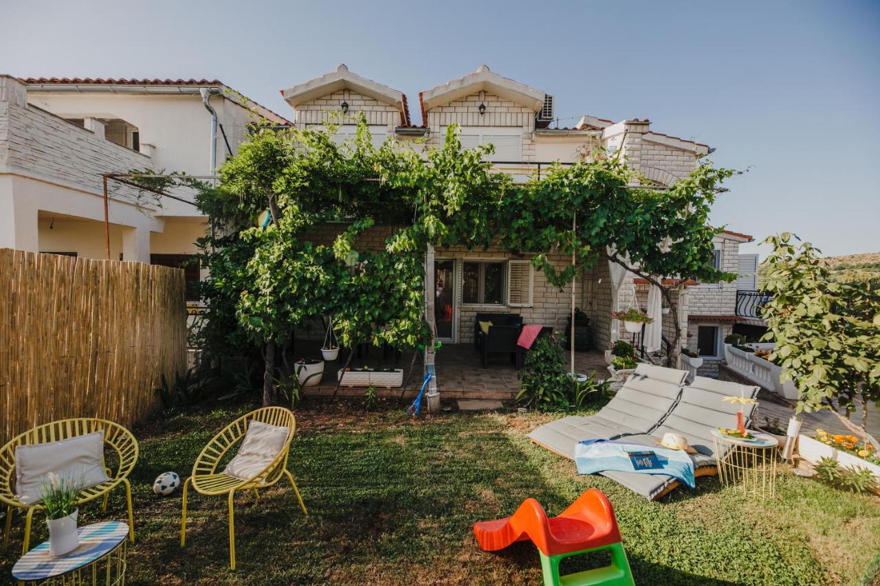 Studio Apartmant Tonka Sibenik Bagian luar foto